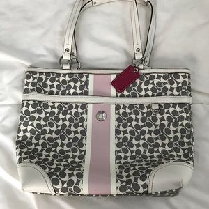 Coach Chelsea tote